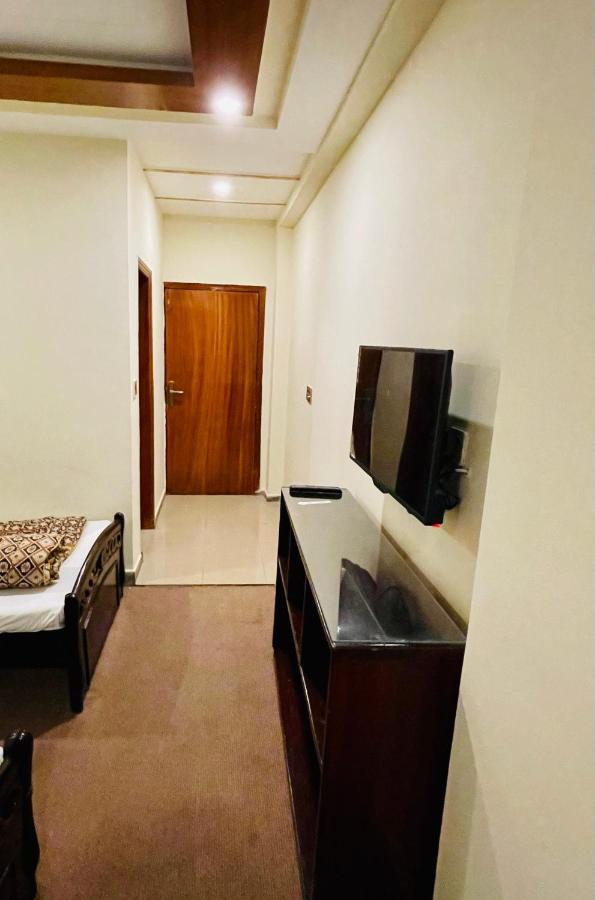 Citymax Hotel Islamabad Exteriör bild